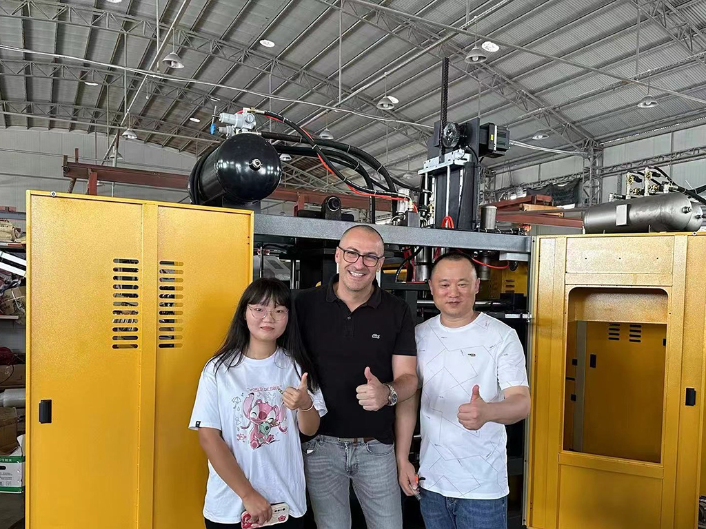 Blow Moulding Machines for Beverage Packaging