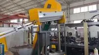 Stretch blow moulding machine