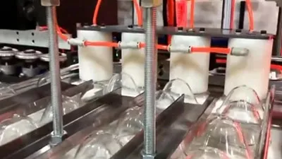 4-cavity PET jar blowing machine