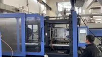 PET preform injection moulding machine