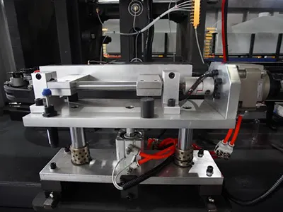 Fully Automatic Stretch Blow Moulding Machine