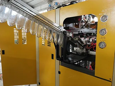 Fully Automatic Stretch Blow Moulding Machine